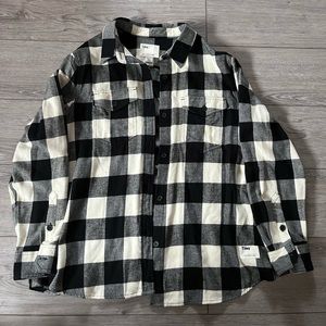 TILLEY FLANNEL BUTTON UP